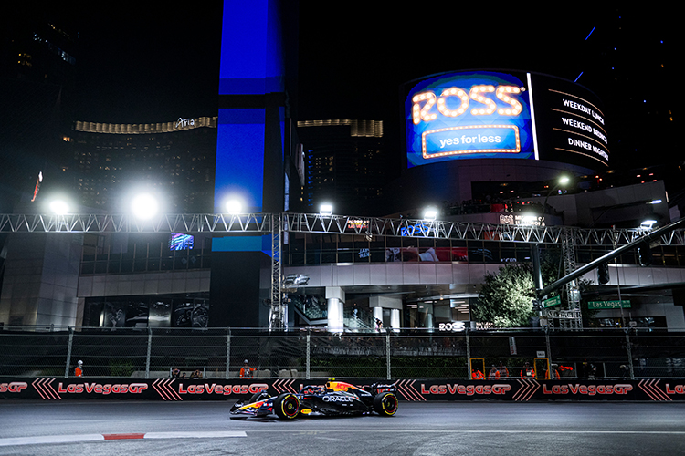 Sergio Perez driving the (11) Oracle Red Bull Racing RB20 on track during final practice for the Las Vegas GP at Las Vegas Strip Circuit, November 22, 2024.